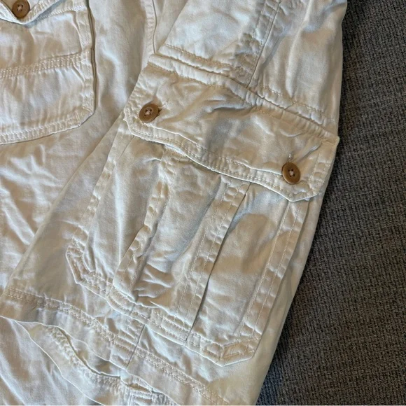 American Eagle Outfitters Casual Long Length 12” Inseam Cargo Short Cream 36 NWT - Picture 6 of 6